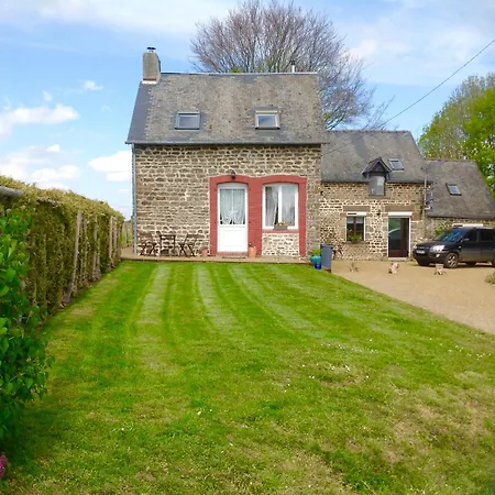 La Perruche Semesterbostad Heussé